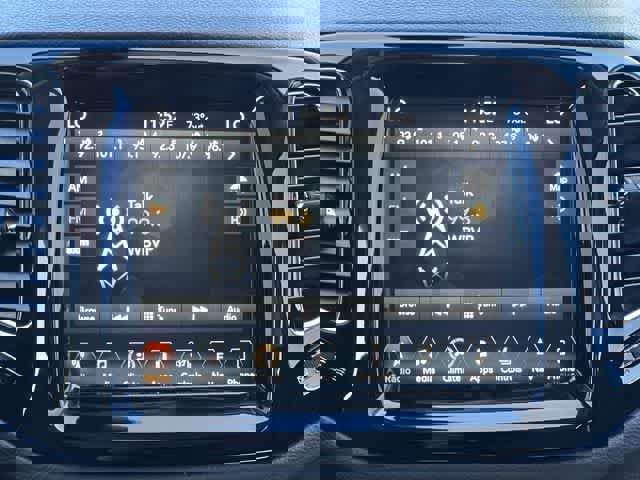 Used 2018 Jeep Compass Limited w/ Navigation Group image 11