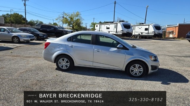 Used 2015 Chevrolet Sonic LT image 4