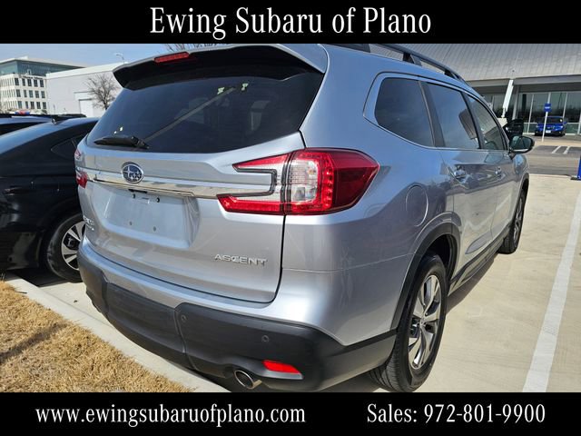 Used 2025 Subaru Ascent Premium image 4