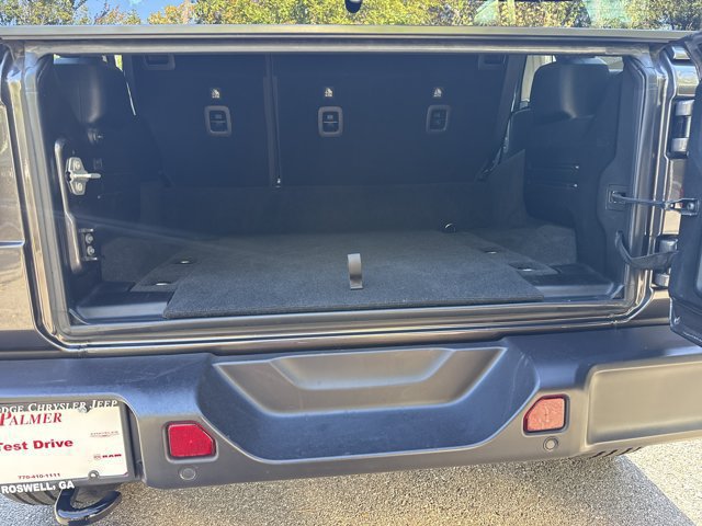Certified 2025 Jeep Wrangler Unlimited Sahara w/ Safety Group AWD/4WD image 17