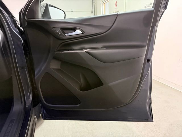 Used 2018 Chevrolet Equinox LT image 24