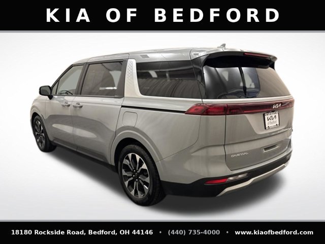 Certified 2024 Kia Carnival EX FWD image 8