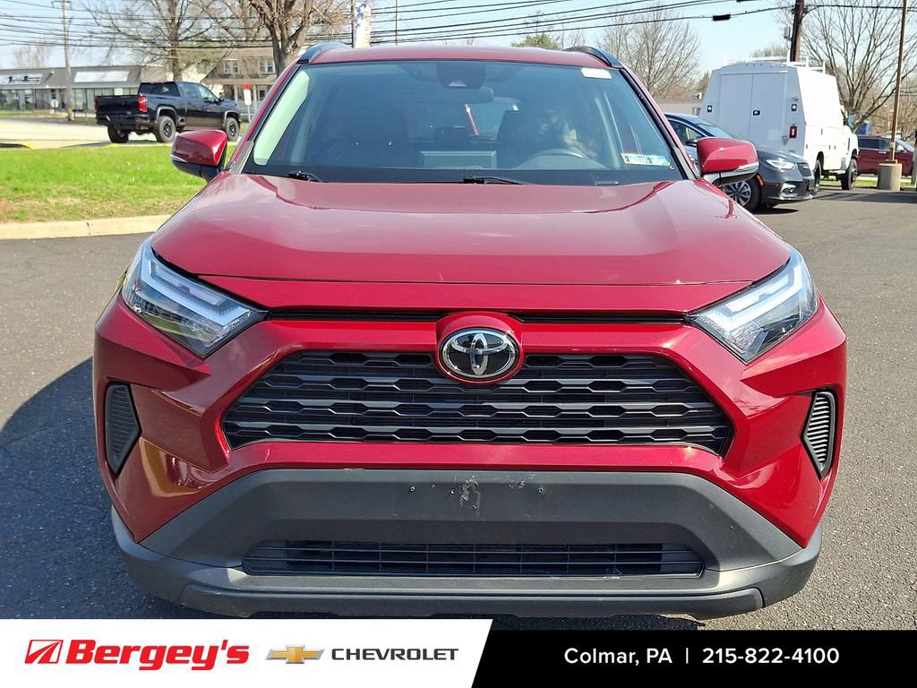Used 2023 Toyota RAV4 XLE FWD image 2