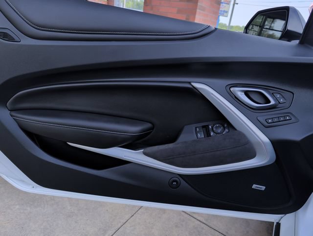 Used 2023 Chevrolet Camaro SS RWD image 12
