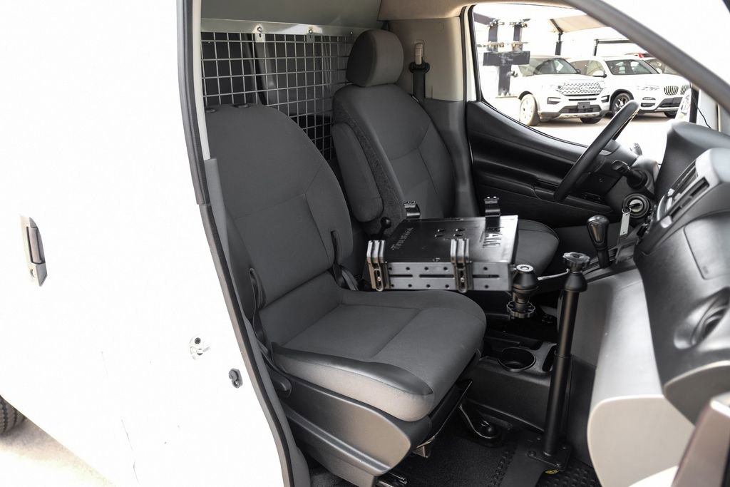 Used 2020 Nissan NV200 SV image 29