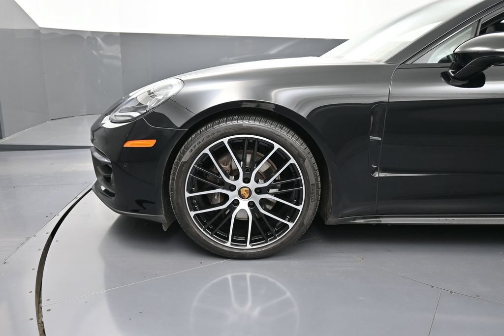 Certified 2023 Porsche Panamera 4 Platinum Edition AWD/4WD image 12