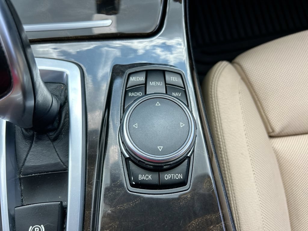 Used 2016 BMW 528i Sedan RWD image 35