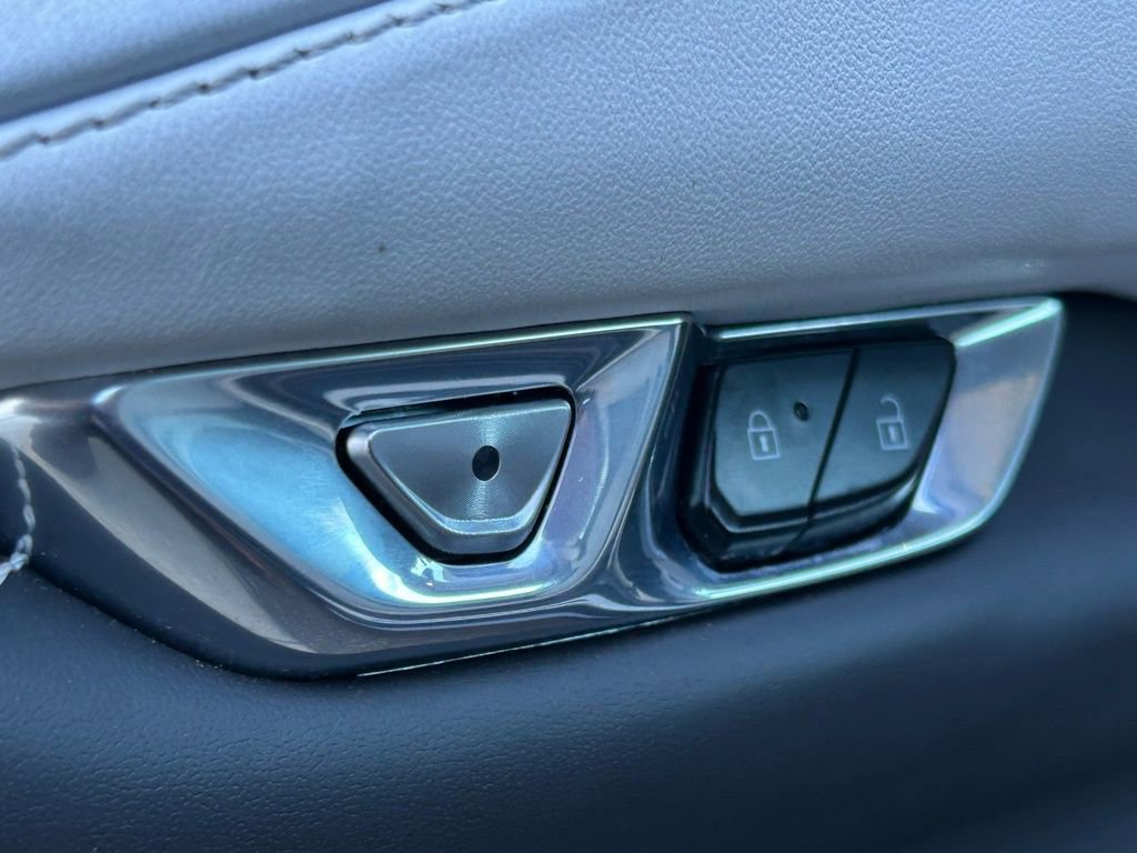 Used 2025 Chevrolet Corvette Stingray Premium Cpe w/ 3LT image 67