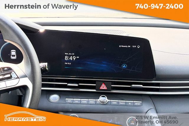 Used 2024 Hyundai Elantra SEL FWD image 9
