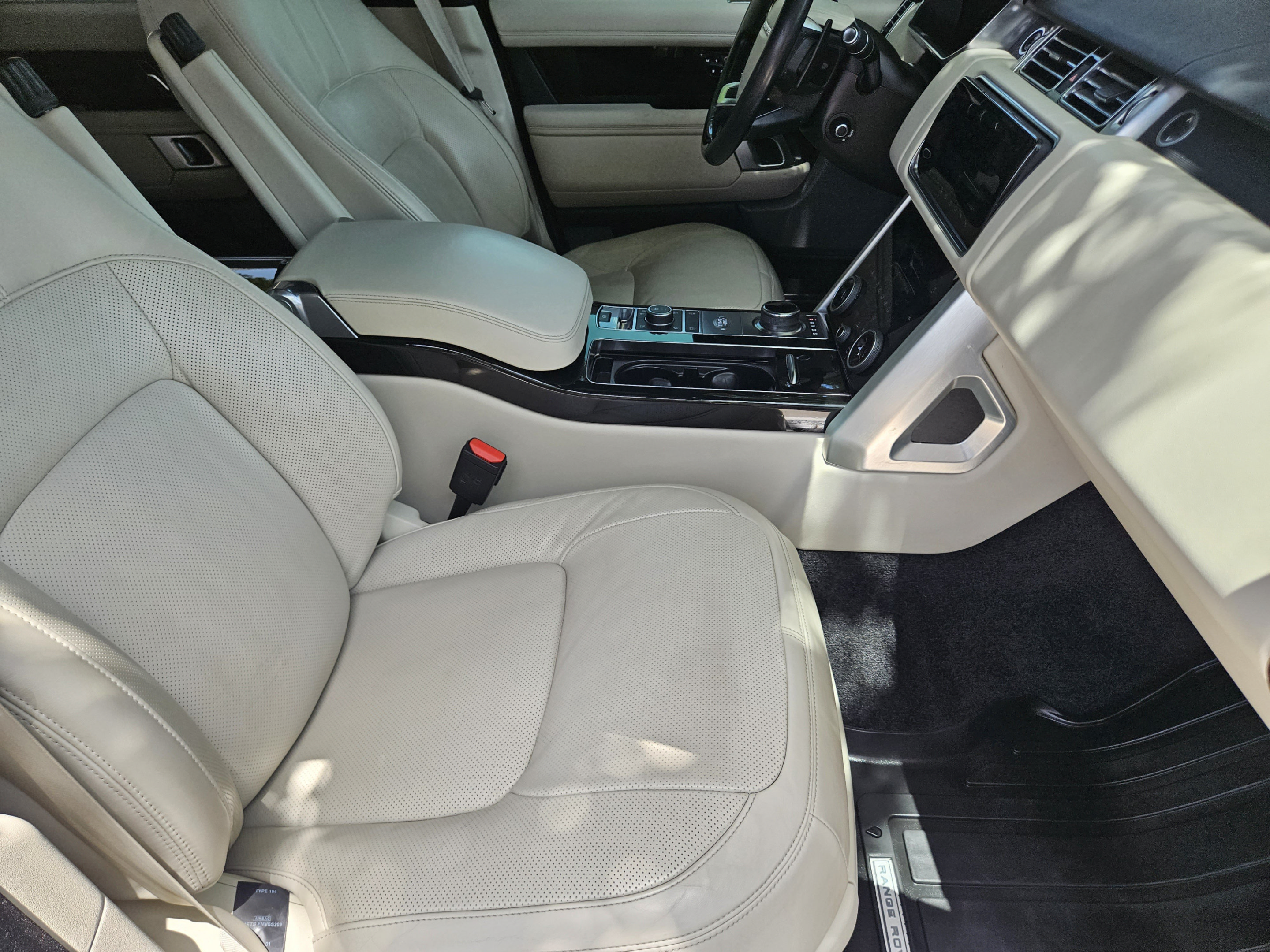 Used 2020 Land Rover Range Rover Long Wheelbase HSE AWD/4WD image 6
