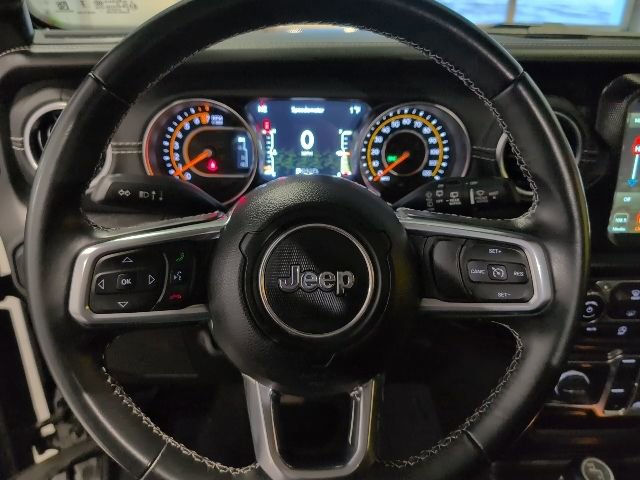 Used 2021 Jeep Wrangler Unlimited Sahara w/ Uconnect 4C Nav & Sound Group image 18