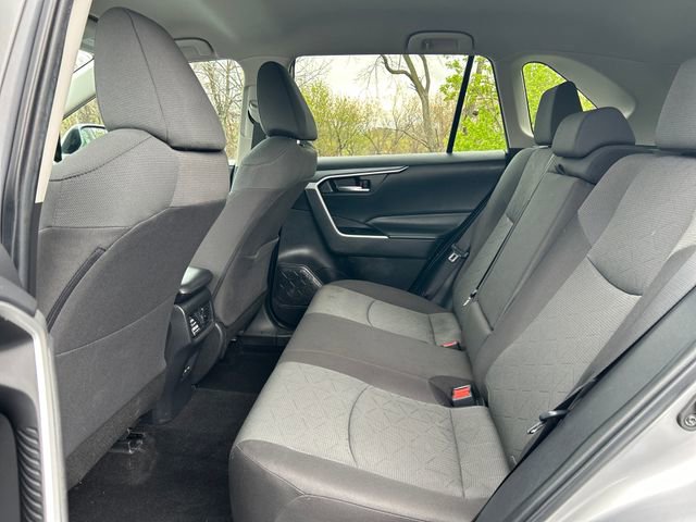 Used 2023 Toyota RAV4 XLE AWD/4WD image 26