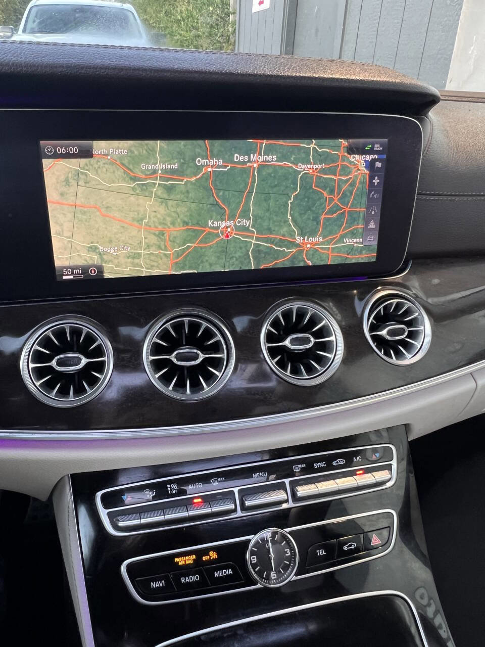 Used 2018 Mercedes-Benz E 400 Coupe image 17