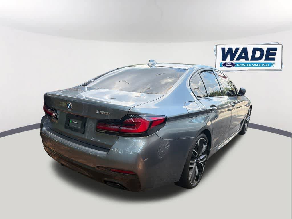 Used 2022 BMW 530i w/ M Sport Package RWD image 7
