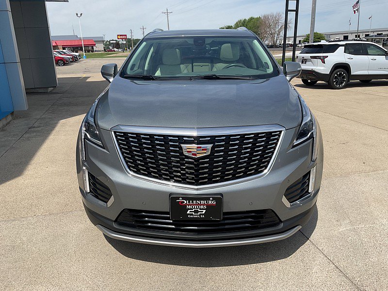 Used 2023 Cadillac XT5 Premium Luxury AWD/4WD image 3
