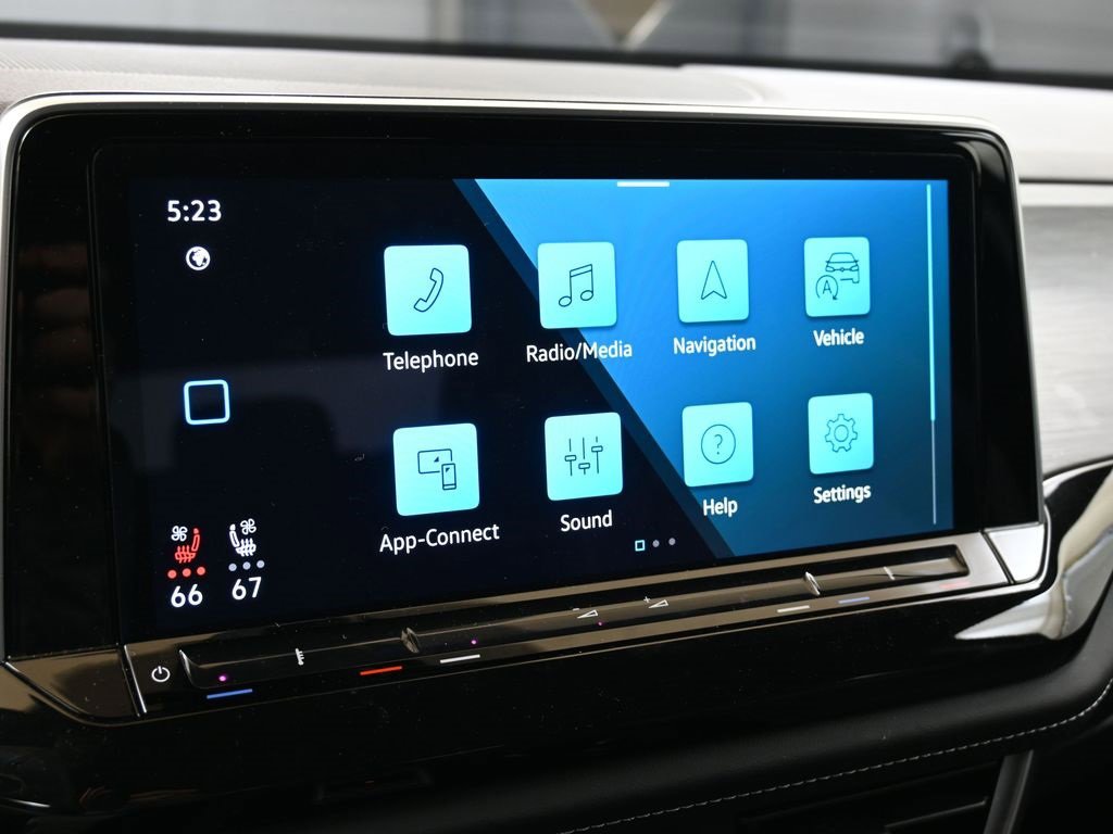 Used 2025 Volkswagen Atlas Cross Sport SE image 27