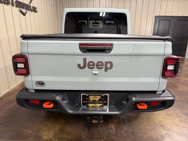 Used 2023 Jeep Gladiator Mojave w/ LED Lighting Group AWD/4WD image 9