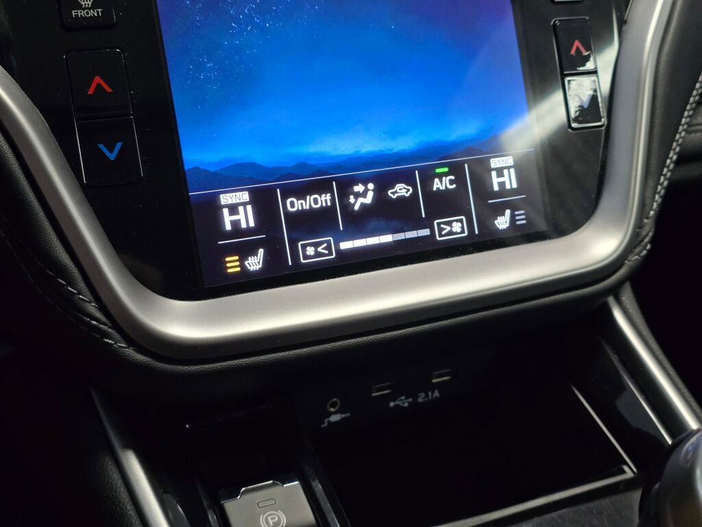 Used 2022 Subaru Outback Limited image 31