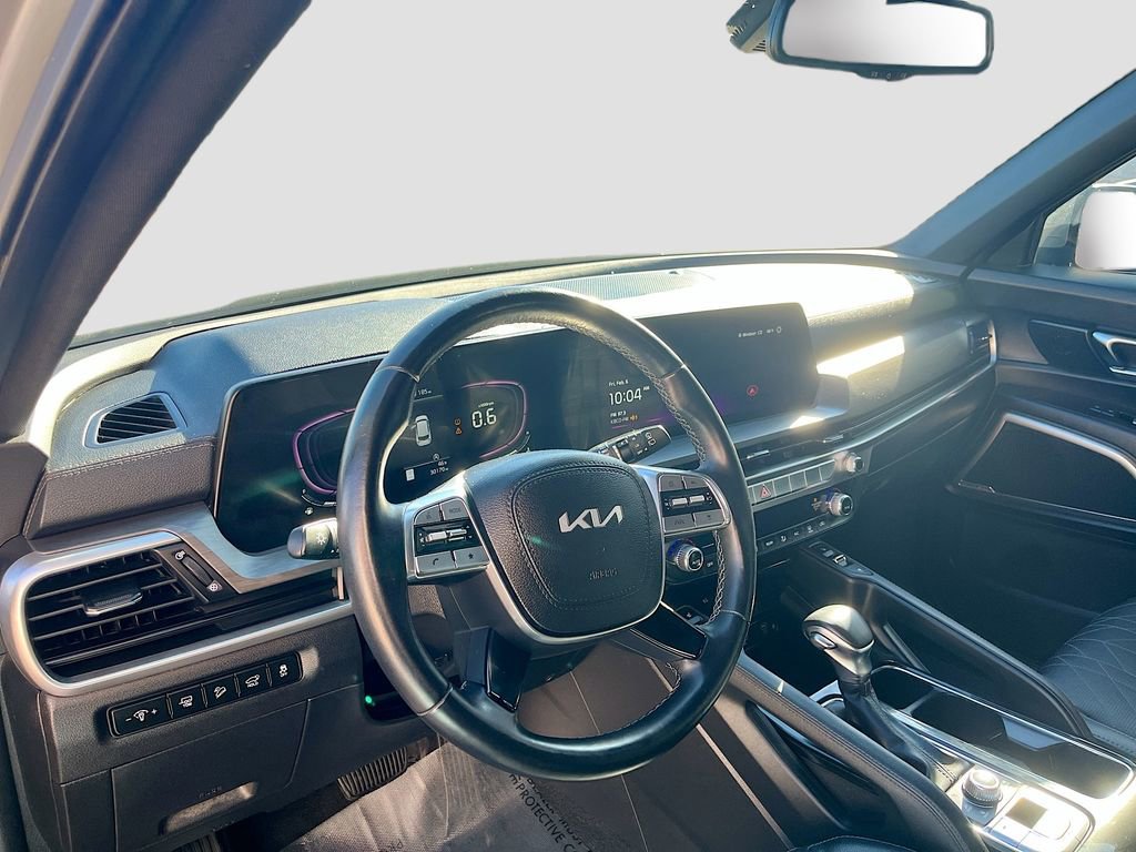 Used 2023 Kia Telluride EX X-Line image 9
