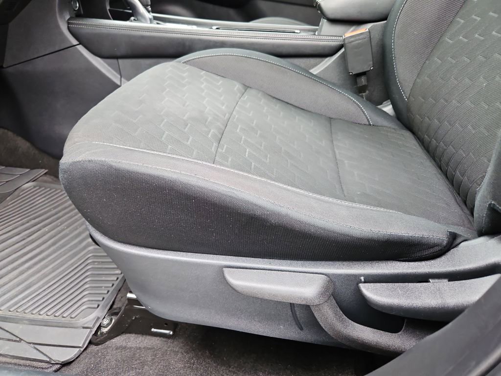 Used 2024 Nissan Kicks SV image 23