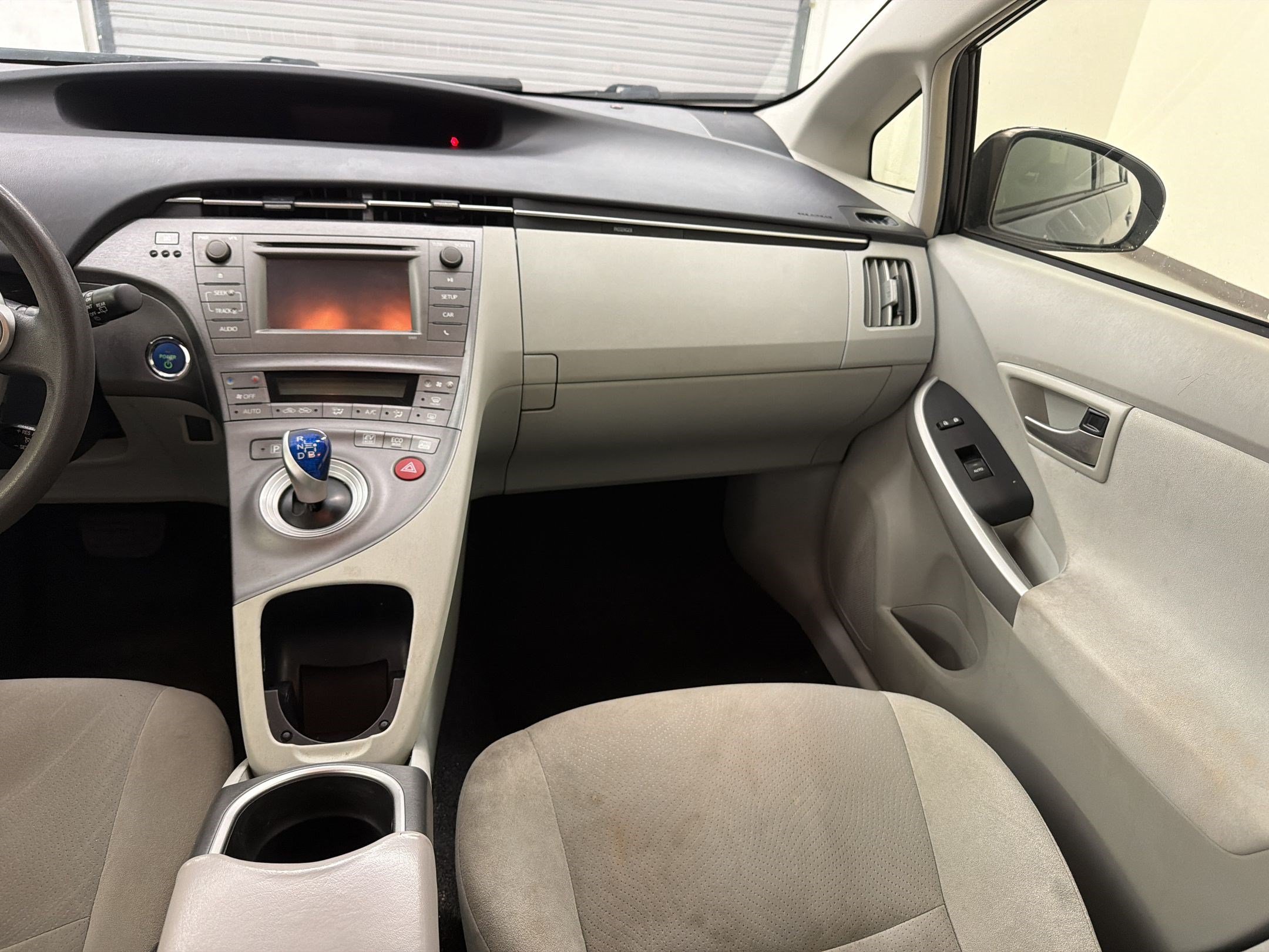 Used 2014 Toyota Prius Two FWD image 27