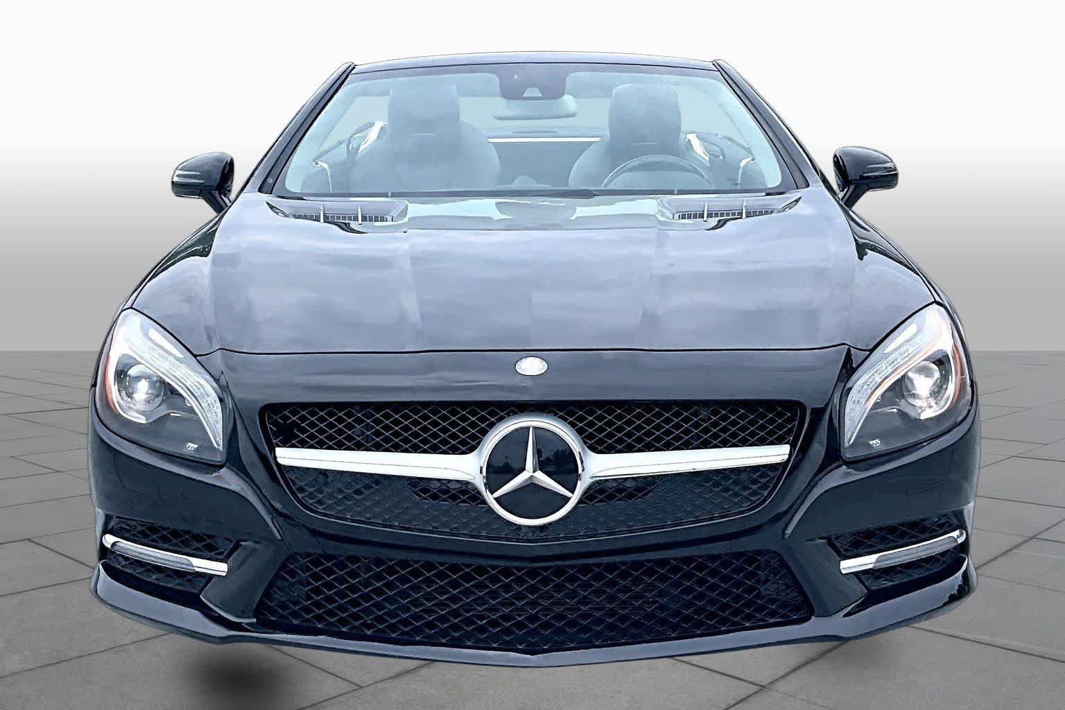 Used 2015 Mercedes-Benz SL 550 image 5