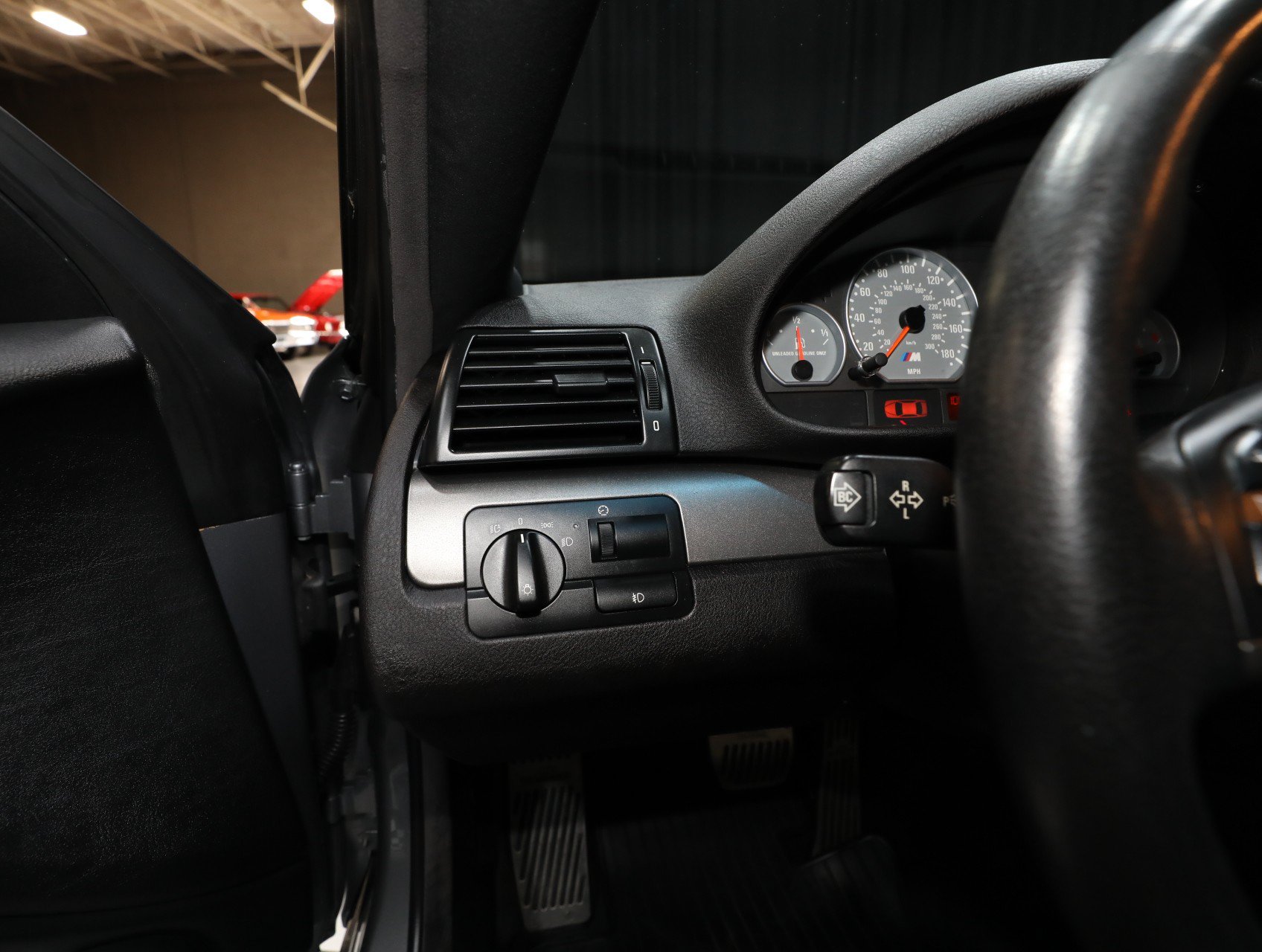 Used 2004 BMW M3 Coupe RWD image 56