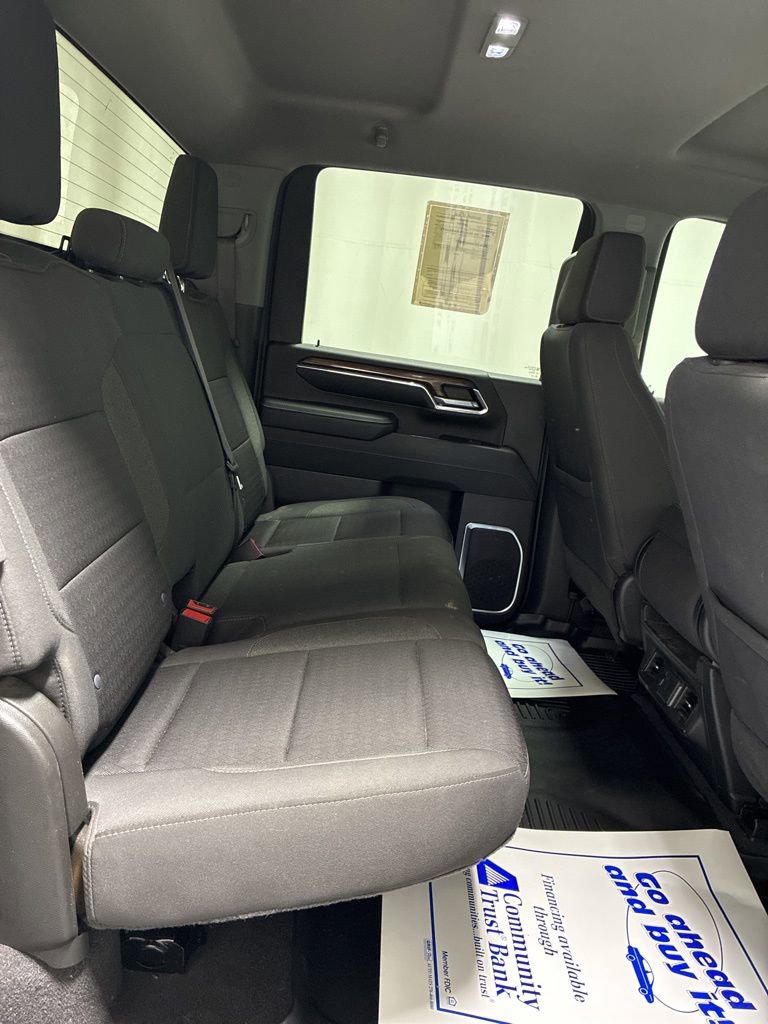 Used 2024 Chevrolet Silverado 2500 LT w/ Convenience Package image 27