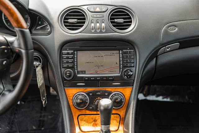 Used 2007 Mercedes-Benz SL 550 image 22