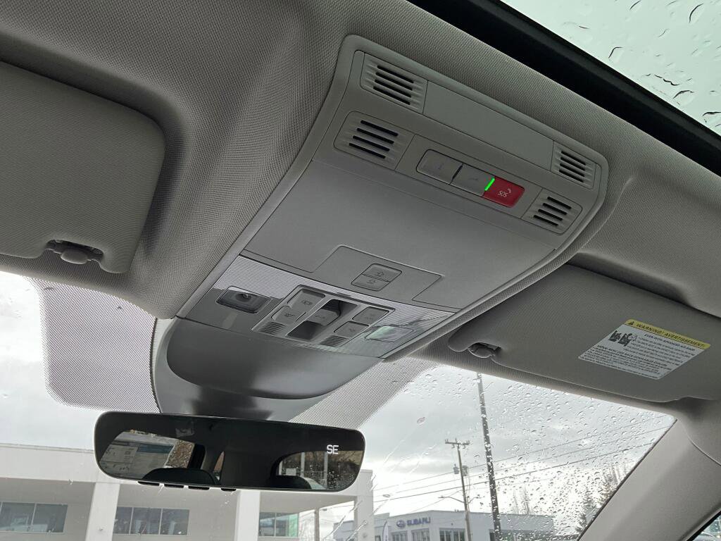 New 2026 Volkswagen Taos SEL image 17