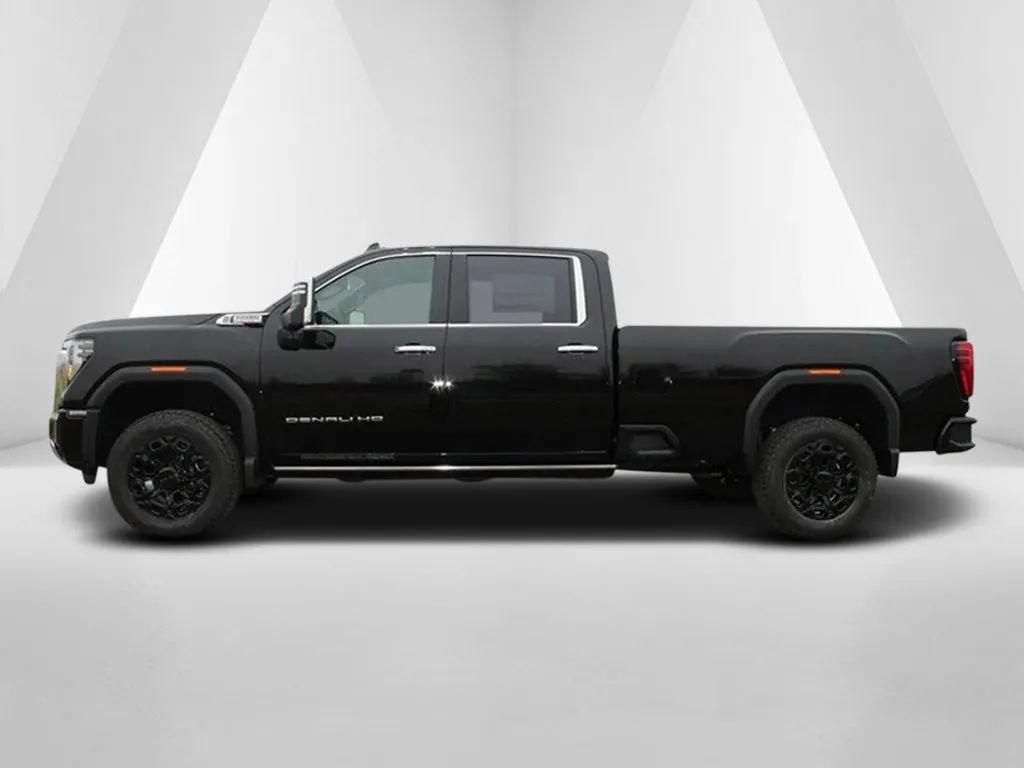 New 2026 GMC Sierra 3500 Denali AWD/4WD image 4