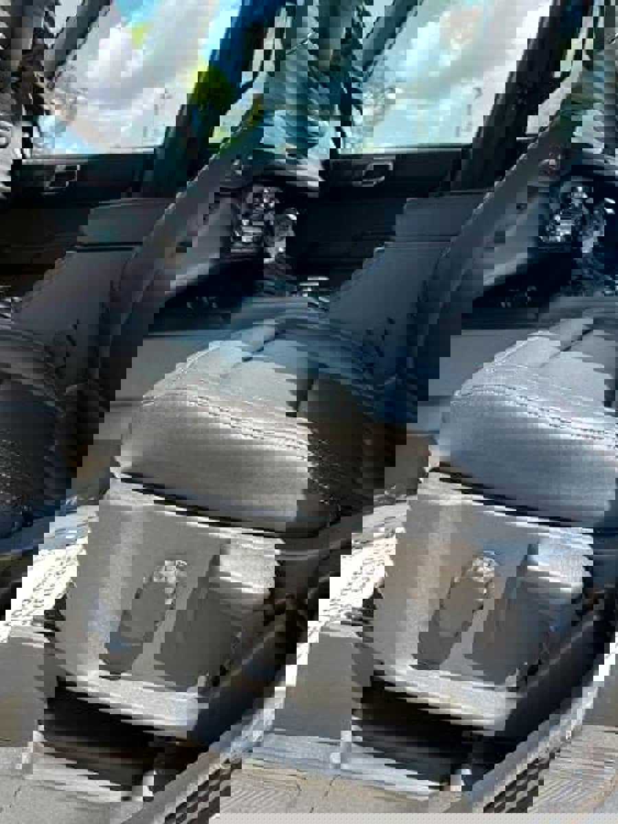 New 2025 Ford Bronco Badlands image 13