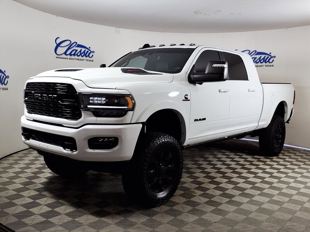 Used 2024 RAM 3500 Limited image 24