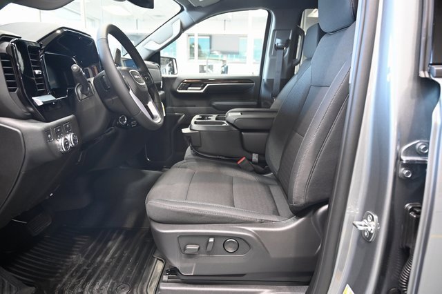 New 2026 GMC Sierra 1500 Elevation image 10