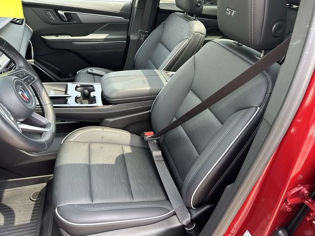 Used 2026 Buick Enclave Sport Touring w/ Power Package AWD/4WD image 15