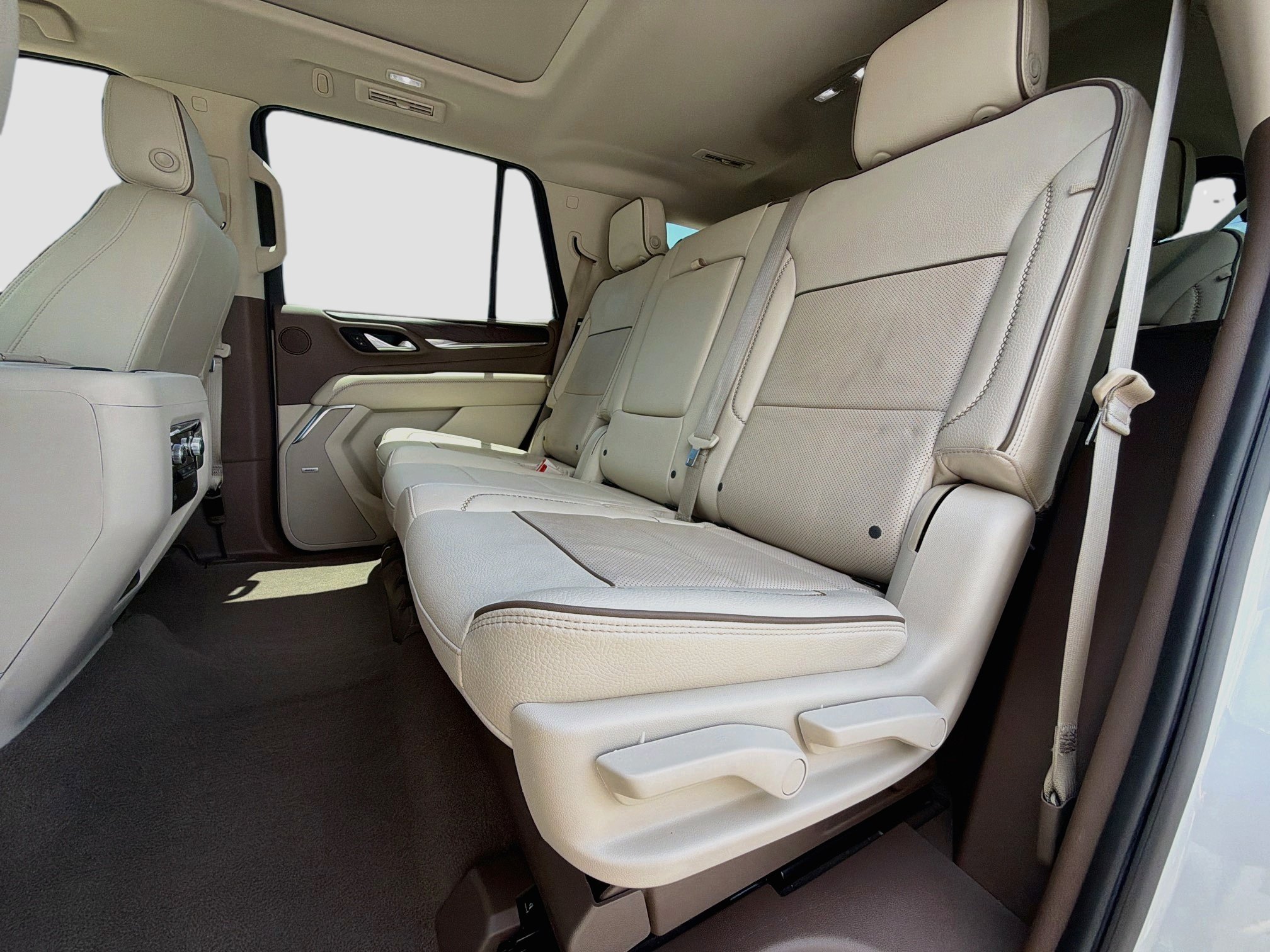 Used 2023 GMC Yukon Denali AWD/4WD image 23