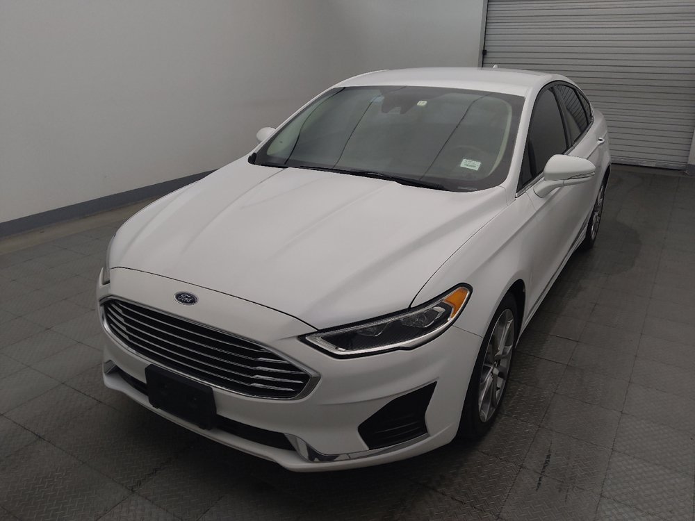 Used 2020 Ford Fusion SEL FWD image 15