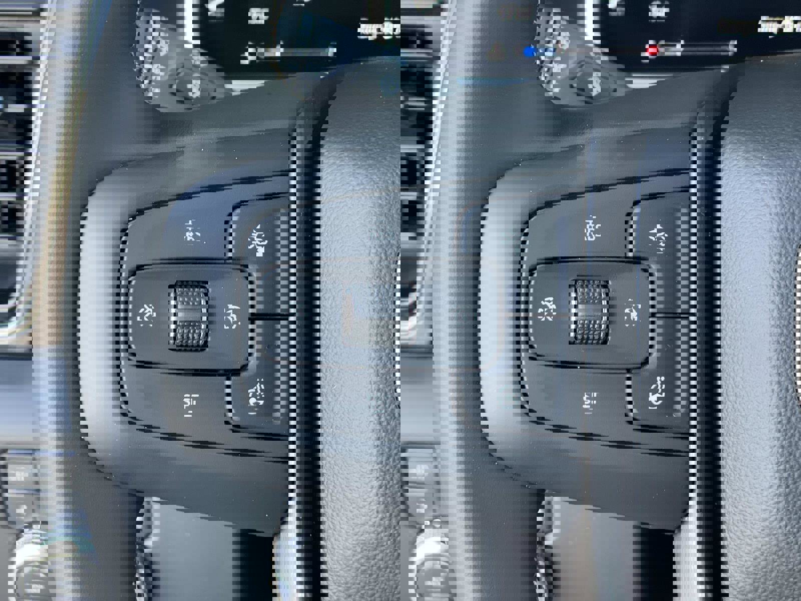 New 2026 GMC Sierra 2500 AT4 w/ AT4 Premium Plus Package image 11