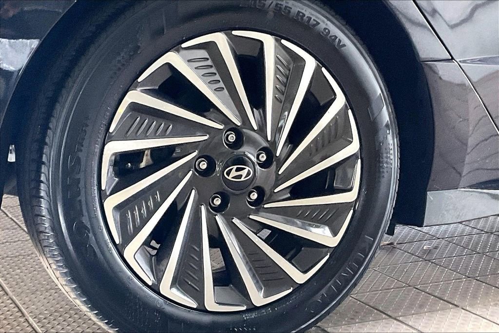 Used 2025 Hyundai Sonata SEL image 35