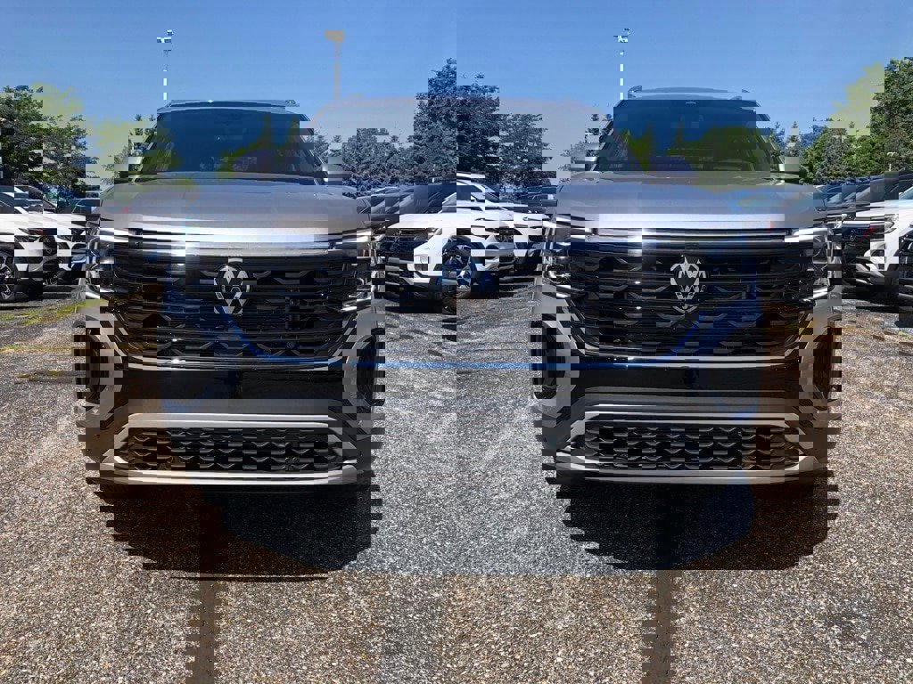 New 2025 Volkswagen Atlas Cross Sport SEL image 2