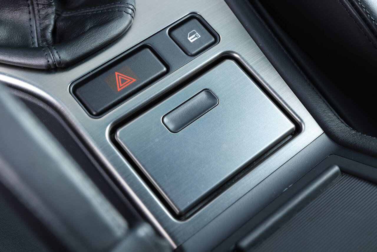 Used 2002 BMW M5 image 60