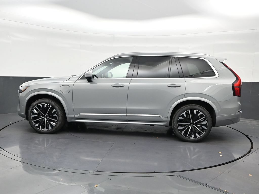 New 2027 Volvo XC90 T8 Plus AWD/4WD image 2