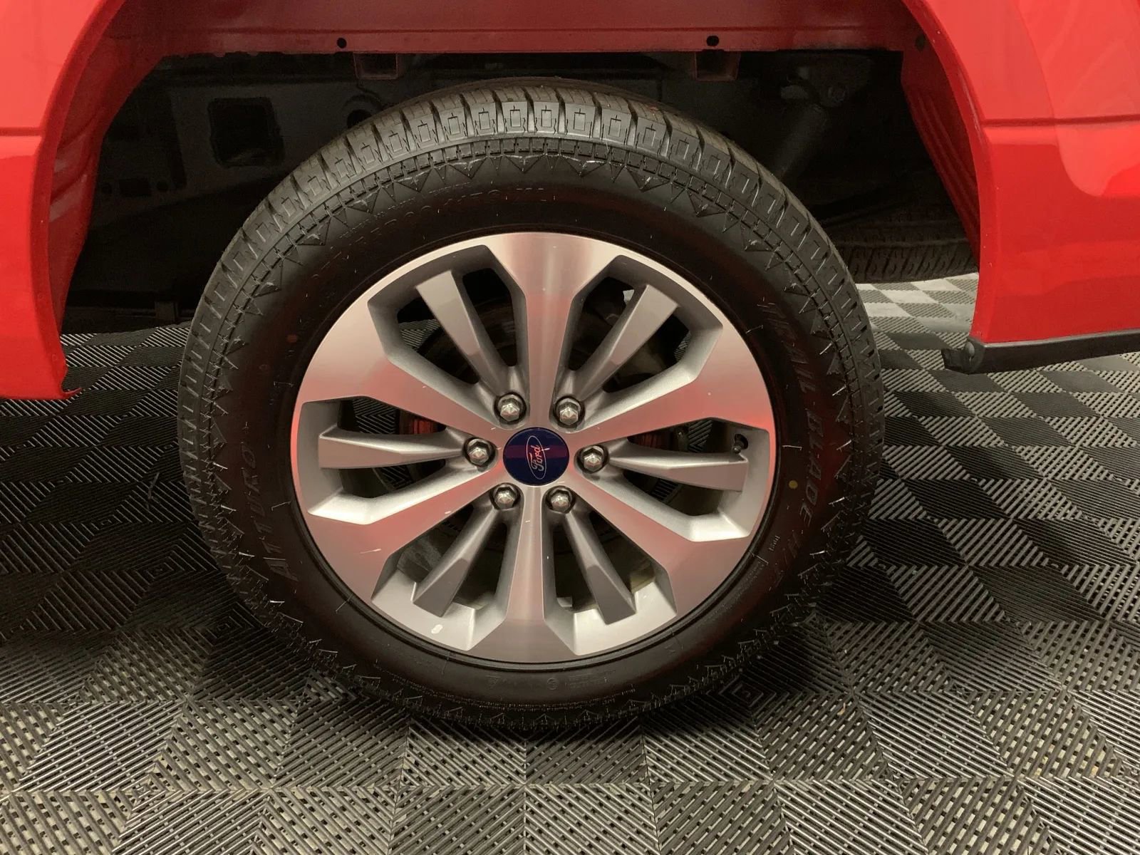 Used 2017 Ford F150 XL w/ Equipment Group 101A Mid image 11