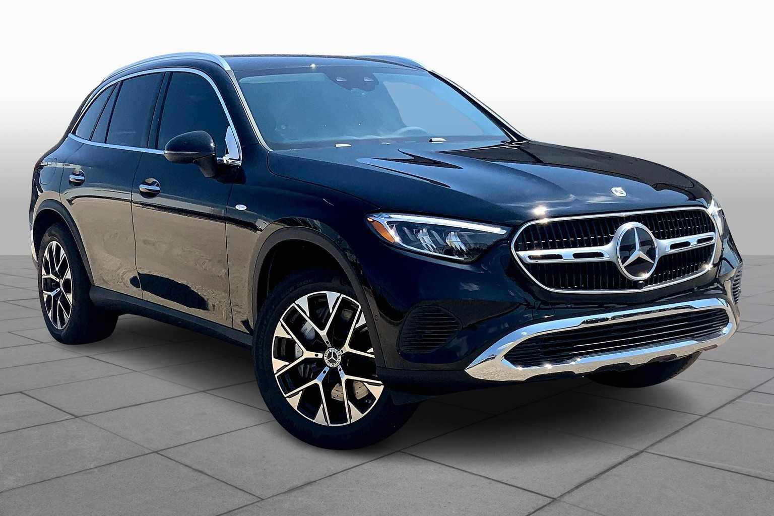 New 2025 Mercedes-Benz GLC 350e 4MATIC image 2