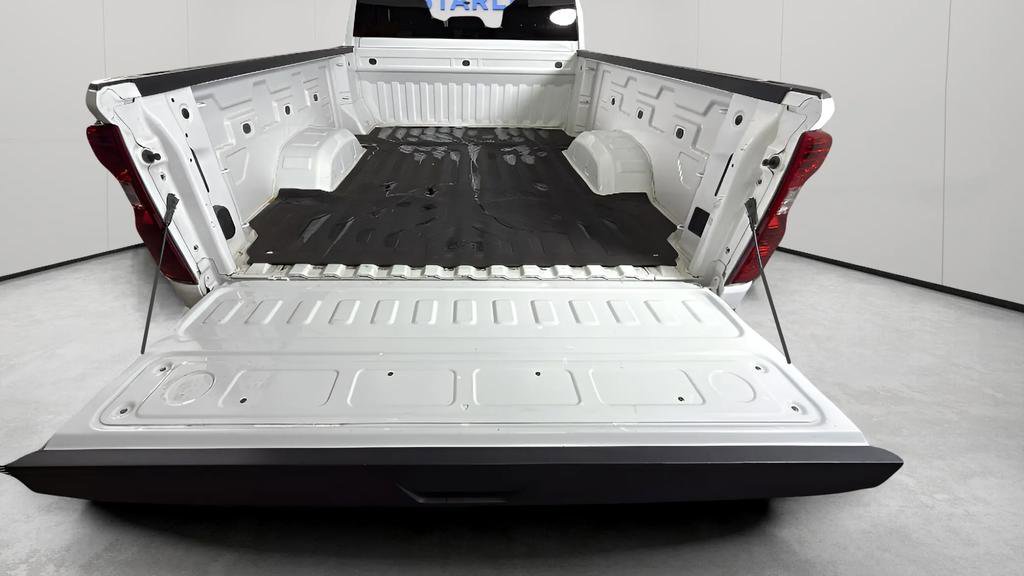 Certified 2022 Chevrolet Silverado 2500 LT w/ Convenience Package image 28