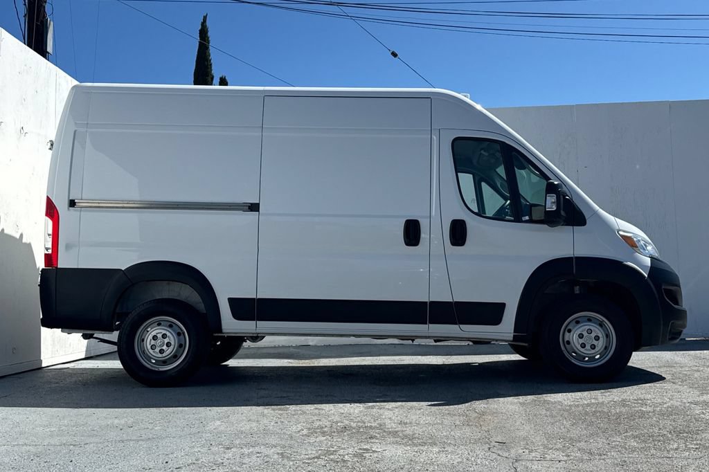 Used 2023 RAM ProMaster 1500 w/ Driver Convenience Group FWD image 2