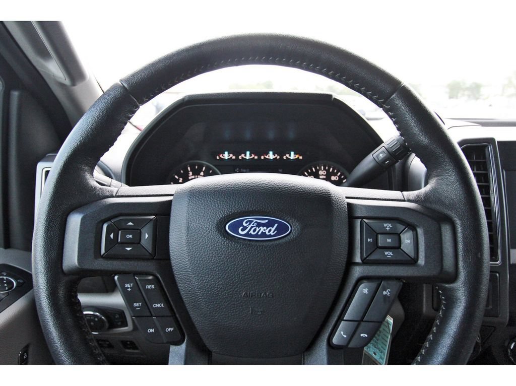 Used 2020 Ford F150 XLT w/ Equipment Group 302A Luxury AWD/4WD image 17