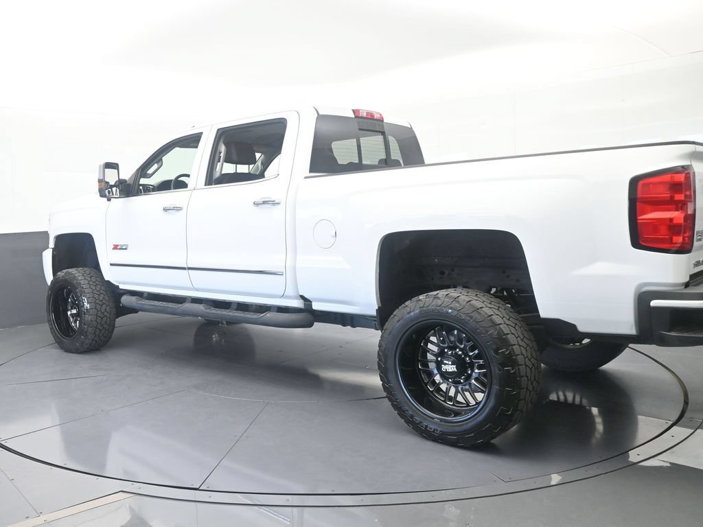 Used 2018 Chevrolet Silverado 2500 LTZ w/ Duramax Plus Package AWD/4WD image 4