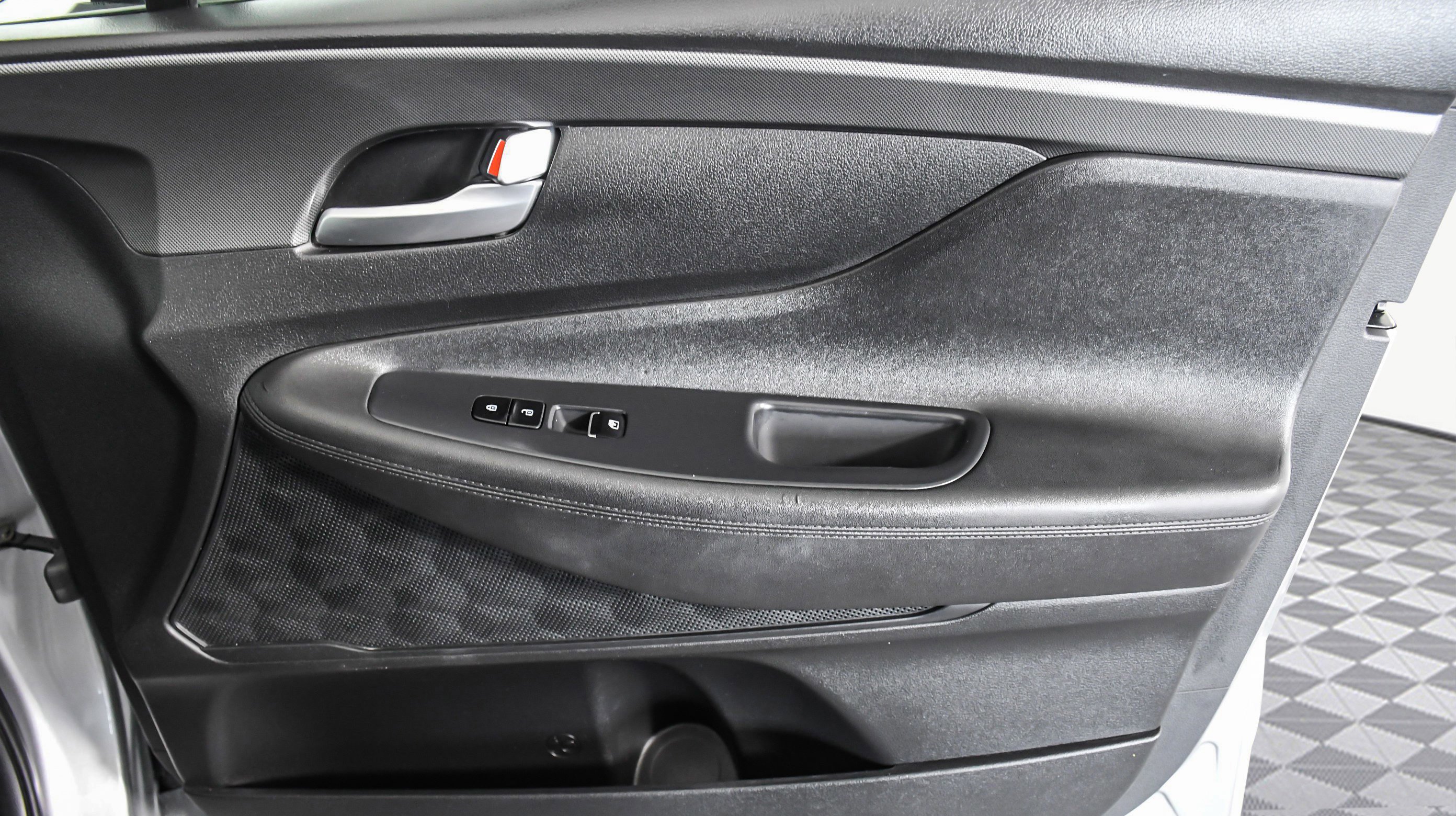 Used 2023 Hyundai Santa Fe SEL image 29