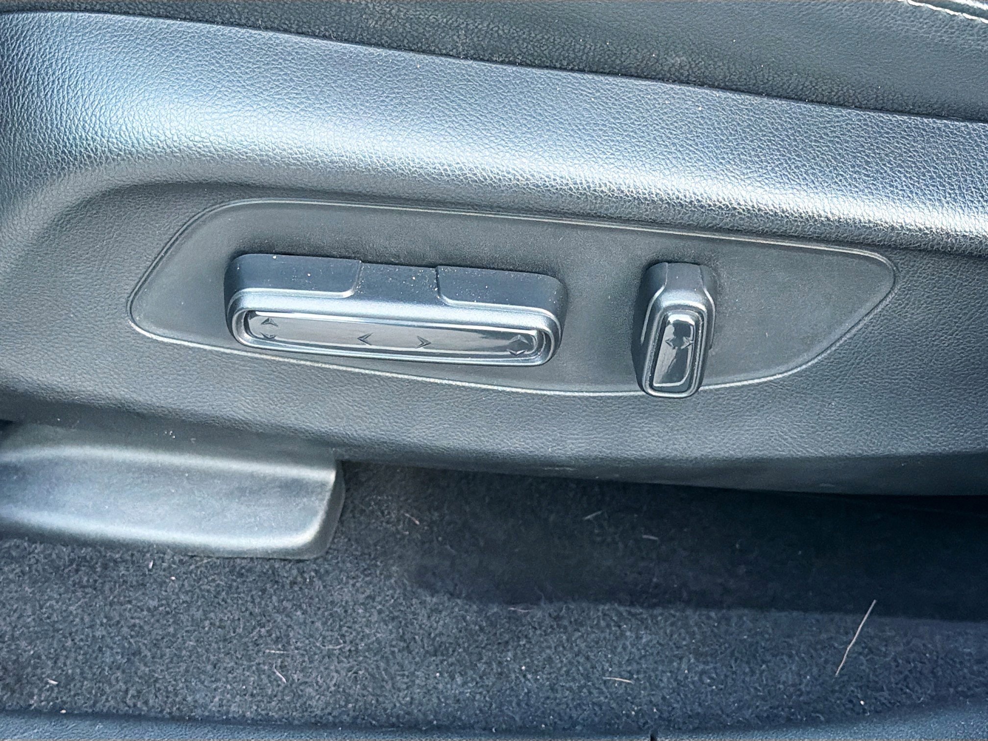 Used 2023 Honda HR-V EX-L image 23